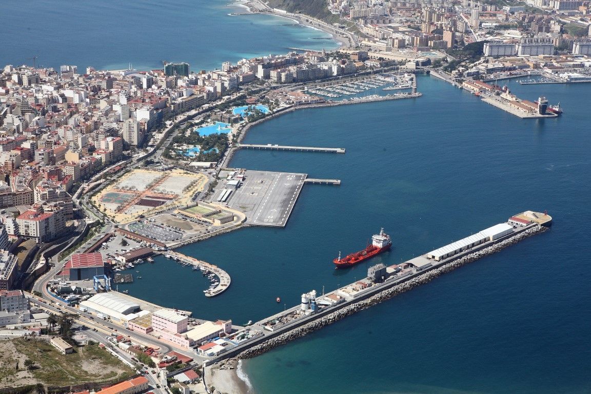 Ceuta Ya! solicita la activación del plan territorial de contingencia marina 