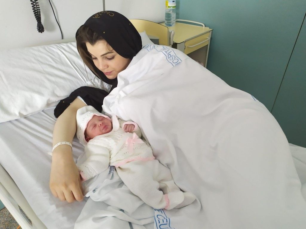 La primera niña del año nace en Ceuta a las 02,05 horas y se llama Marya Diane