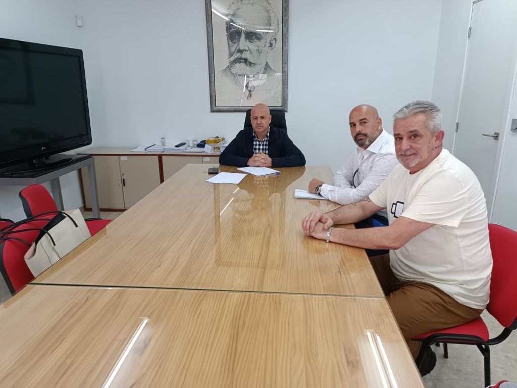 El PSOE pide al Gobierno local que encomiende la organización del festival de flamenco a la Tertulia Flamenca