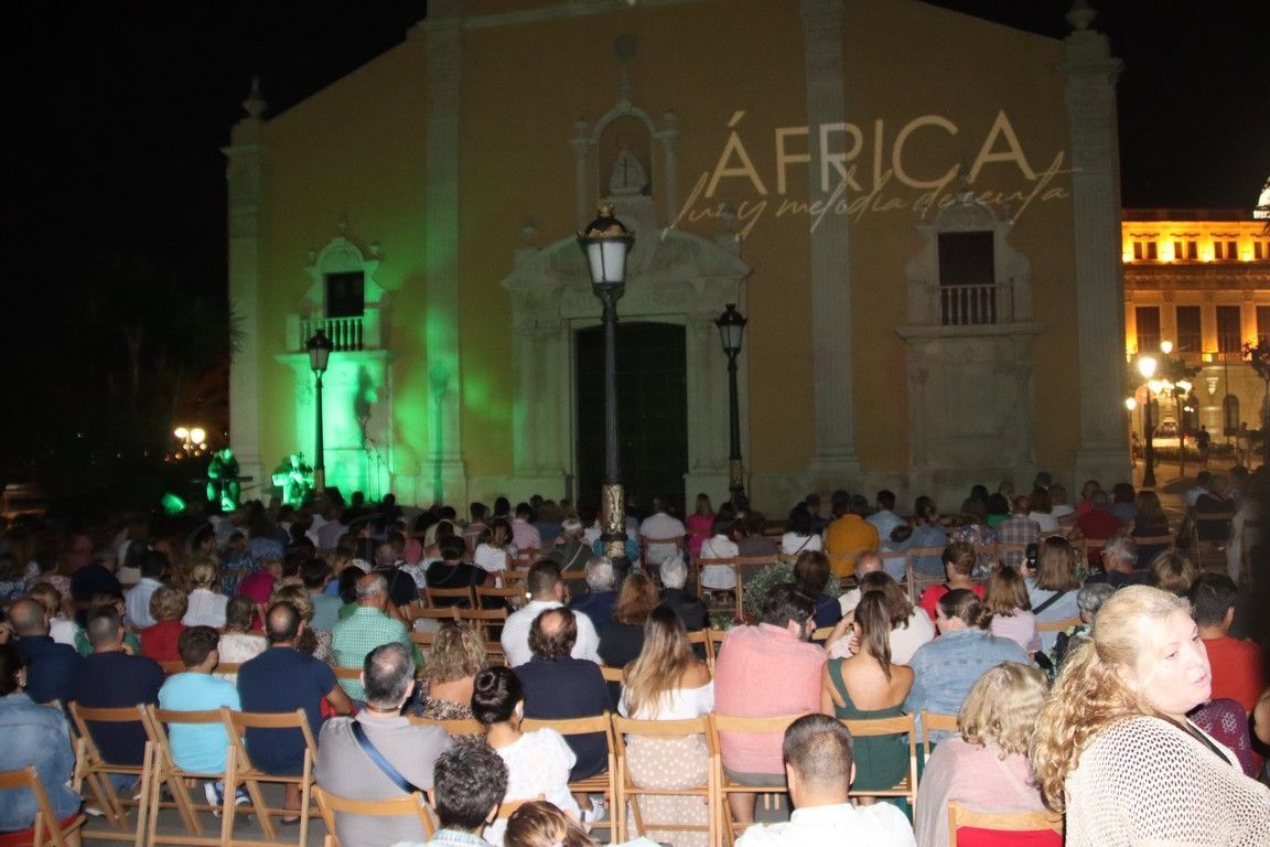 Espectacular concierto  audiovisual sobre la fachada del Santuario de Santa María de África