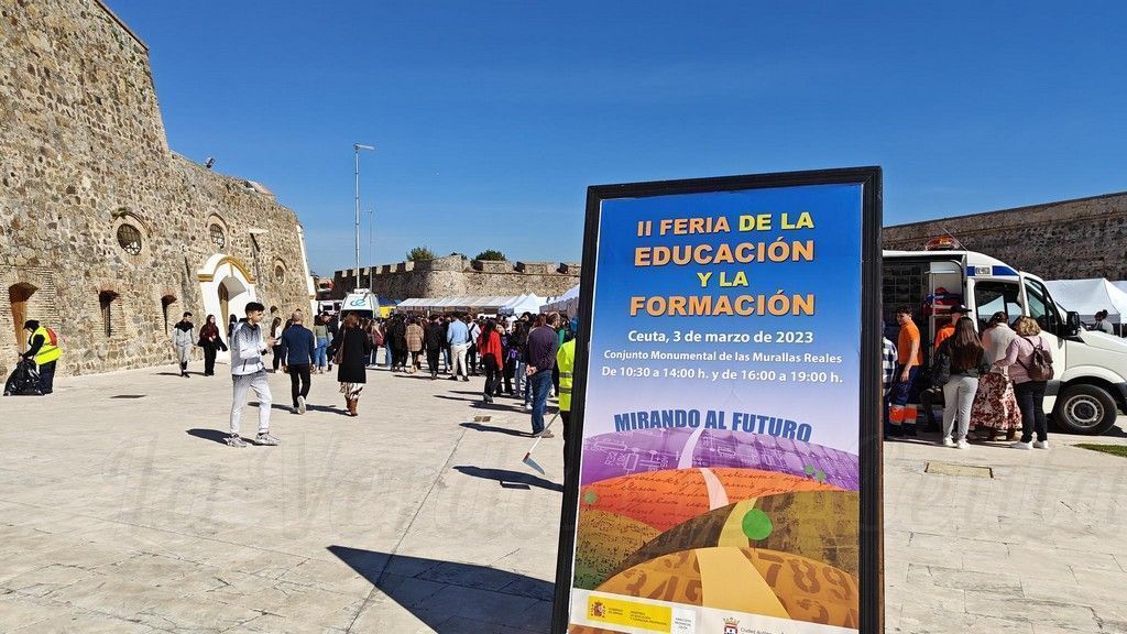 La II Feria de Educación y Formación da a conocer la alta oferta educativa que tiene Ceuta
