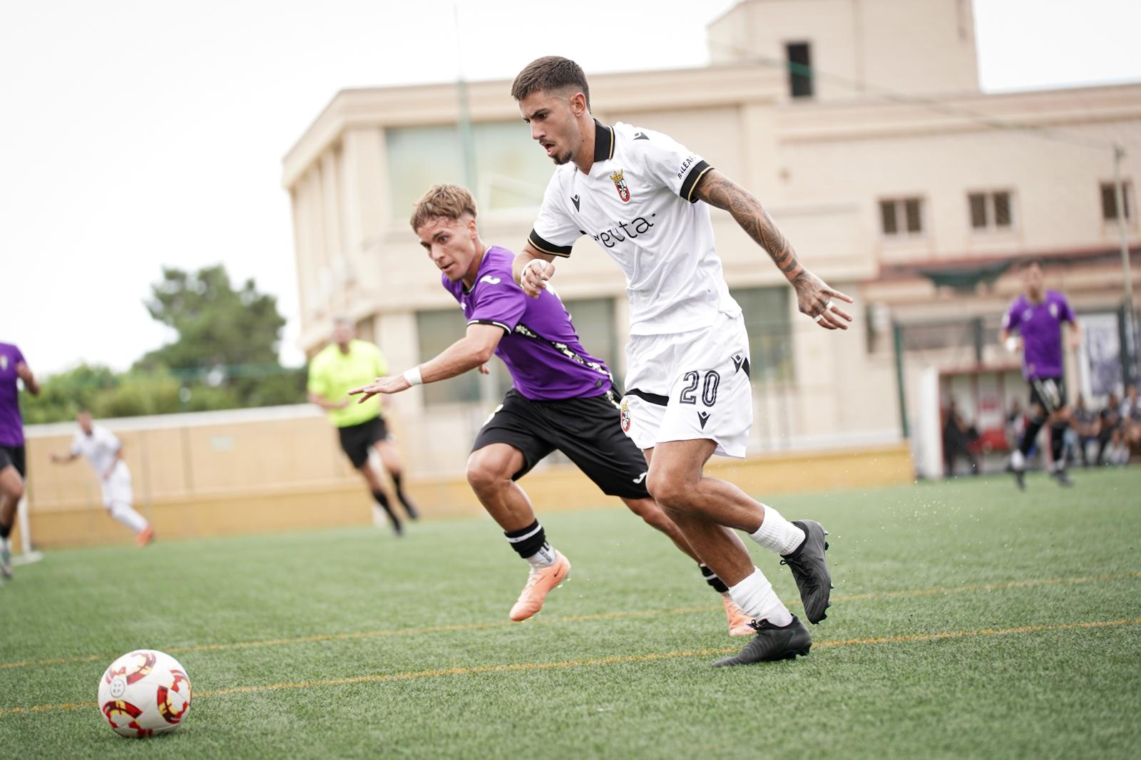 El viento se convierte en protagonista del empate de los filiales de Ceuta y Córdoba (0-0)