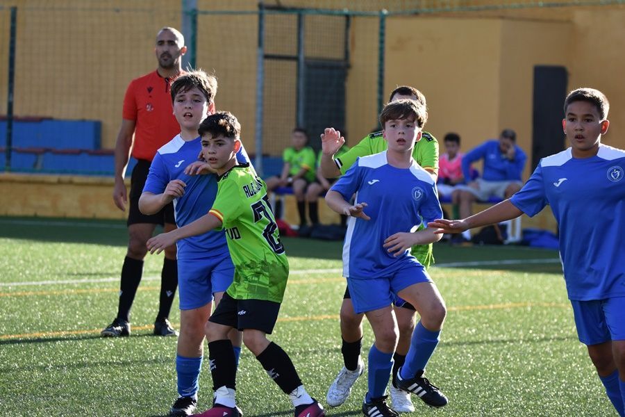 Suspendida la jornada de hoy de benjamines y alevines y la liga escolar benjamín de mañana por el mal tiempo