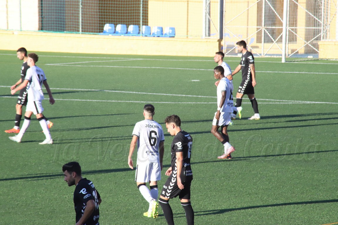 Gran victoria del Ceuta B ante el Club Atlético Central (2-1)