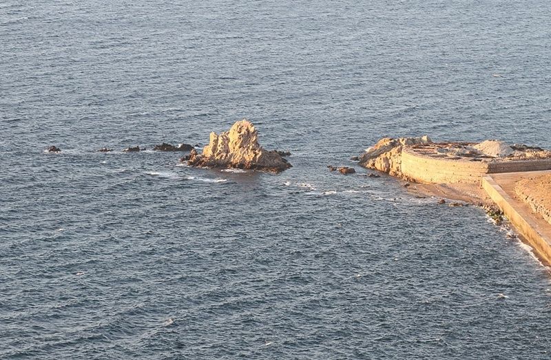 Hallan otro cadáver en la costa, cerca de donde se localizó uno
