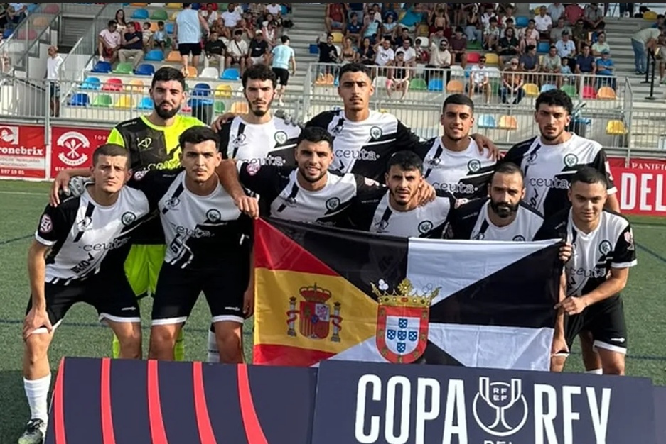 El Ceuta 6 de Junio planta cara, pero se despide de la Copa del Rey ante la Lebrijana (1-2)