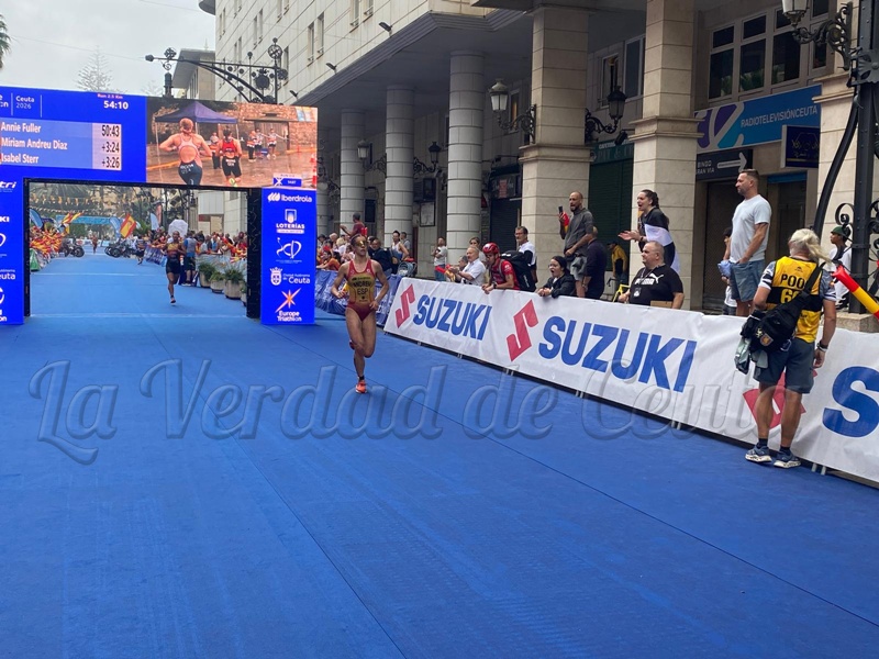 El triatlón se despide de Ceuta con la mirada puesta en 2027: "Nos vemos en el evento más importante del triatlón europeo"