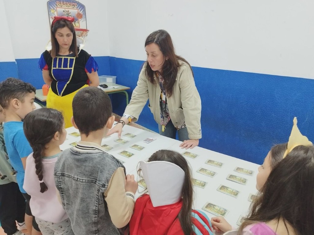 El CEIP Rey Juan Carlos I organiza una yincana literaria con motivo del Día del Libro