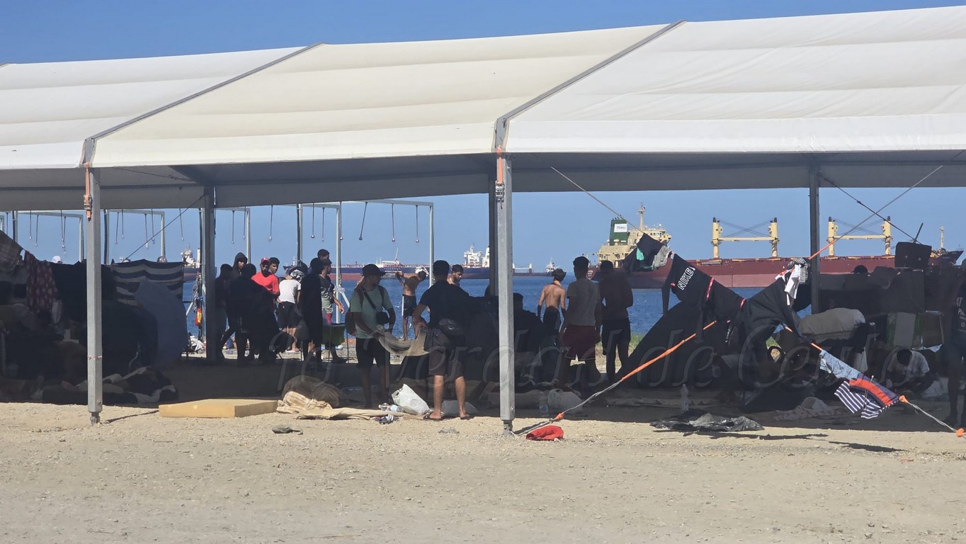 Muere un inmigrante en la Fábrica del Guano al sufrir un infarto
