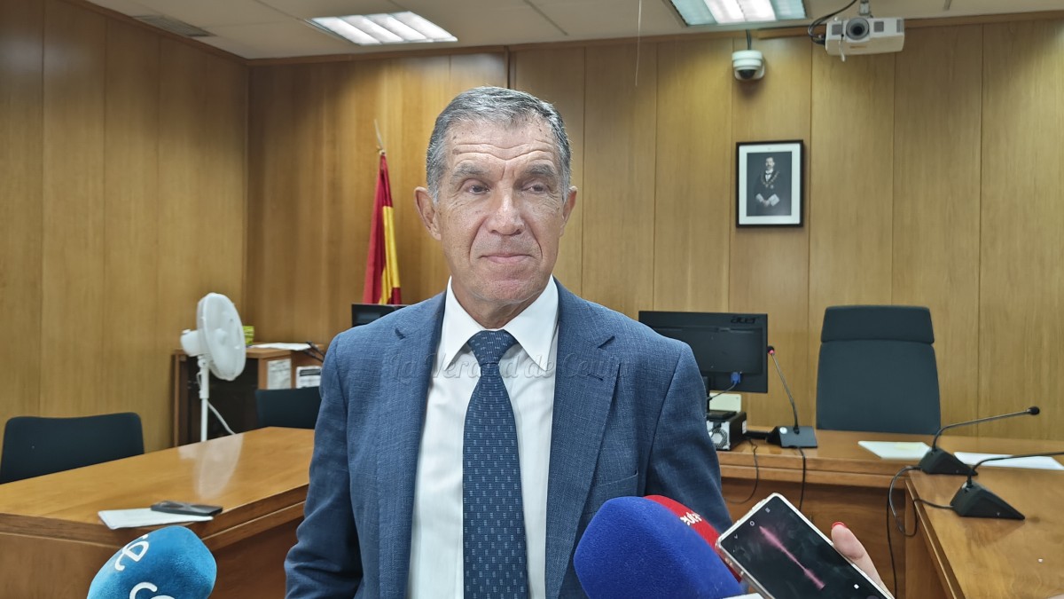 Los expedientes de devolución de los inmigrantes llegados en julio empiezan ahora a tramitarse