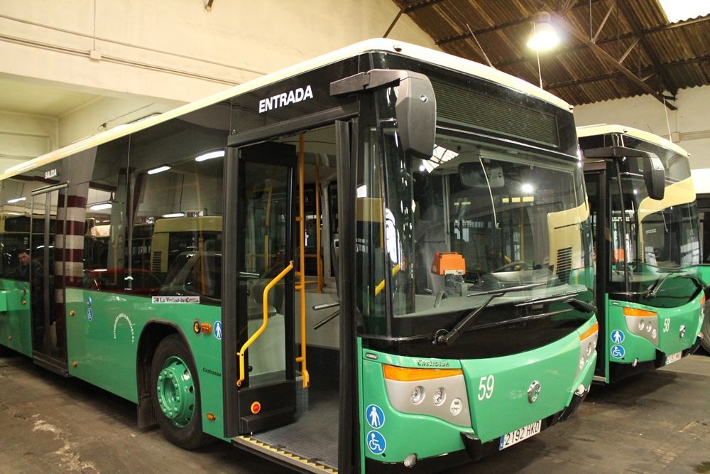 CSIF solicita nuevas instalaciones y la renovación de vehículos para los autobuses