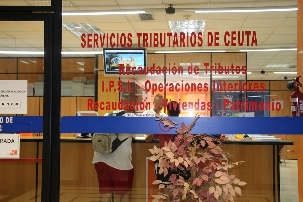 Servicios Tributarios mantiene la atención telefónica para los que desean solicitar información