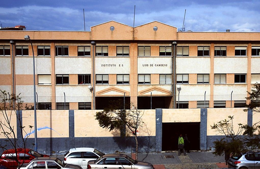 CSIF denuncia que la escuela pública reabre las aulas con un déficit de 43.700 docentes y una interinidad del 22,47%